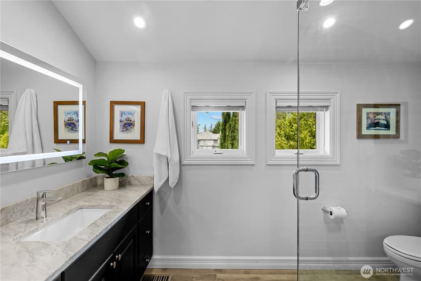 Property photo for 24733 SE Windsor Boulevard, Sammamish photo 23