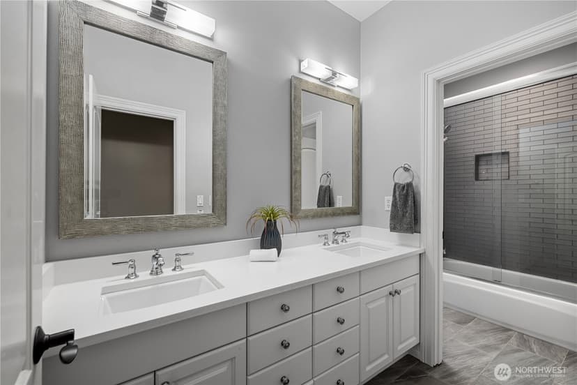 Property photo for 24733 SE Windsor Boulevard, Sammamish photo 20