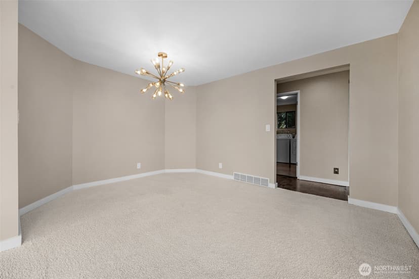 Property photo for 3556 NE 147th Street, Lake Forest Park photo 7