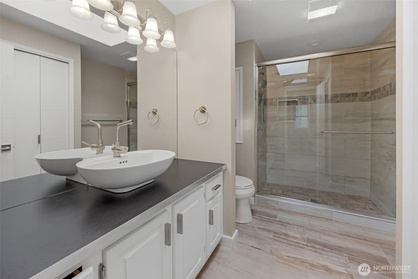 Property photo for 3556 NE 147th Street, Lake Forest Park photo 21