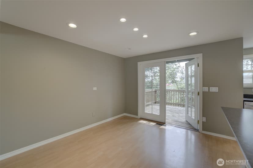 Property photo for 13930 122nd Avenue NE, Kirkland photo 11