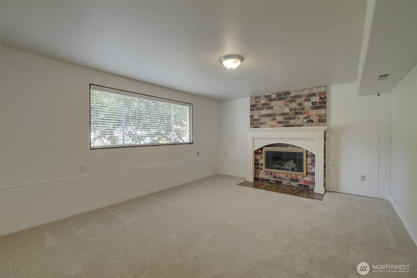 Property photo for 13930 122nd Avenue NE, Kirkland photo 19