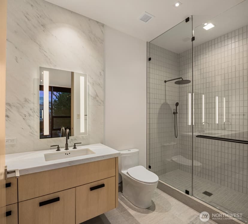 Property photo for 8 100th Avenue NE #401, Bellevue photo 21