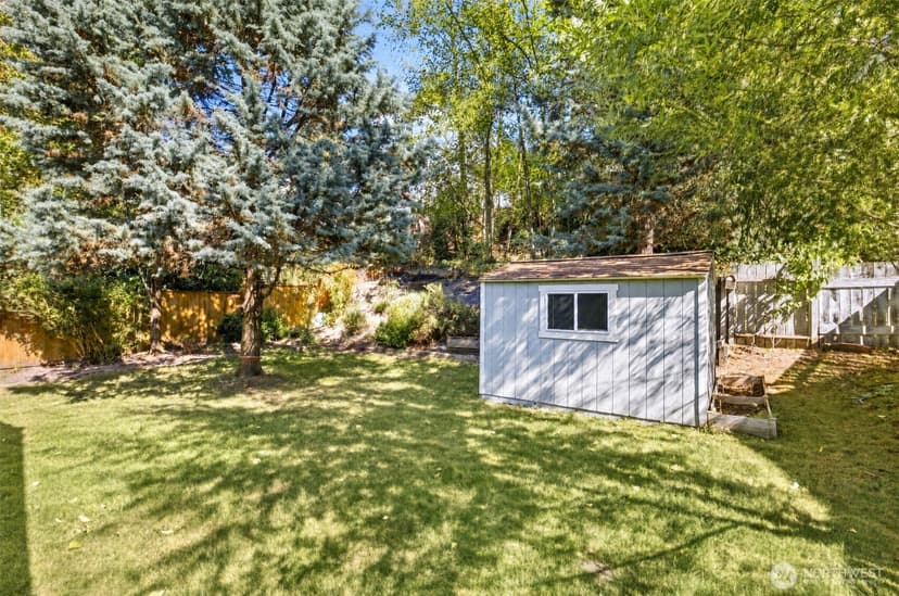 Property photo for 6542 24th Avenue SW, Seattle photo 29