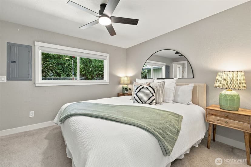 Property photo for 6542 24th Avenue SW, Seattle photo 15