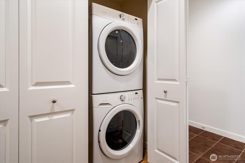 Property photo for 4347 Jill Place S, Seattle photo 26