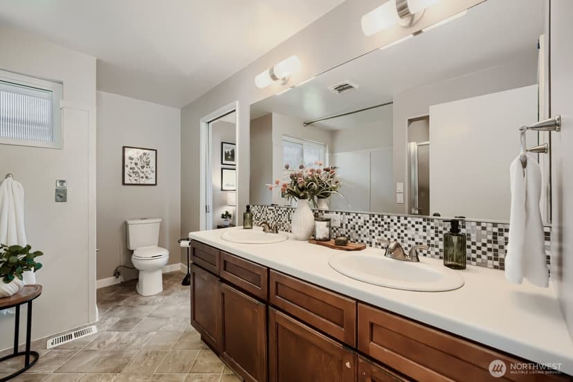 Property photo for 3627 Wells Avenue N, Renton photo 18