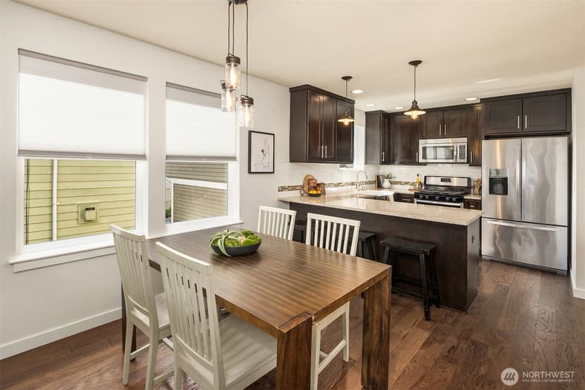 Property photo for 3627 Gilman Avenue W, Seattle photo 8