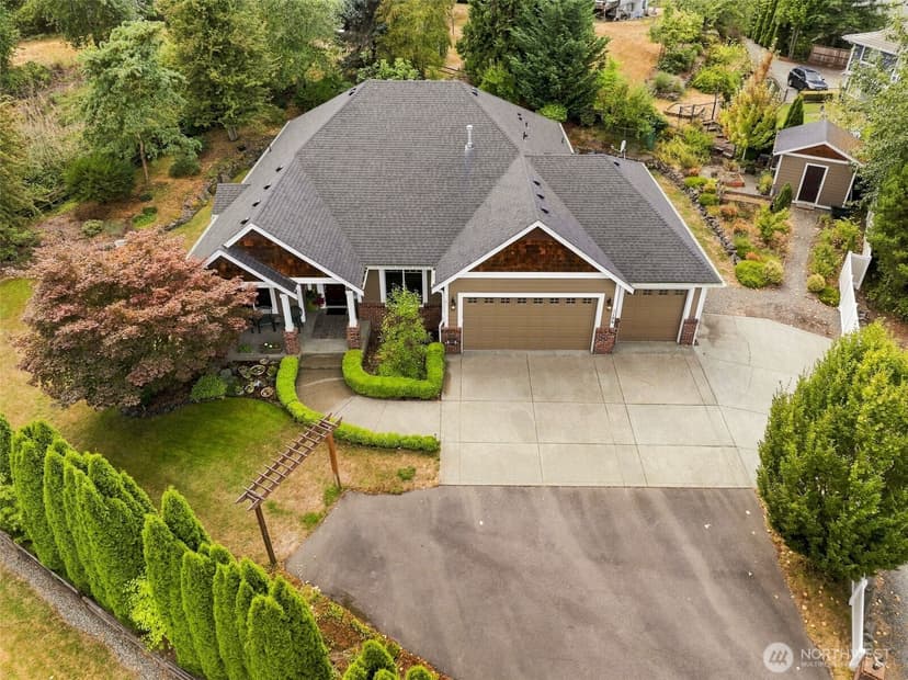 Property photo for 1106 15th Avenue SW, Puyallup