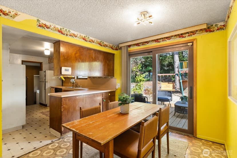 Property photo for 1235 8th Avenue S, Edmonds photo 12