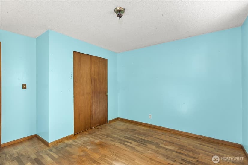Property photo for 1235 8th Avenue S, Edmonds photo 27