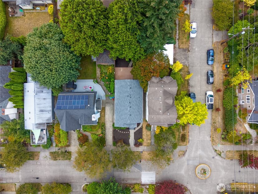 Property photo for 8055 Corliss Avenue N, Seattle photo 30