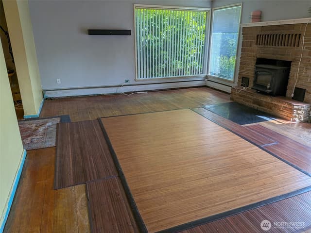 Property photo for 5947 32nd Avenue SW, Seattle