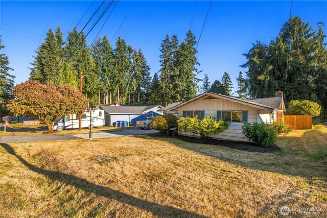 Property photo for 2826 York Road, Everett photo 3