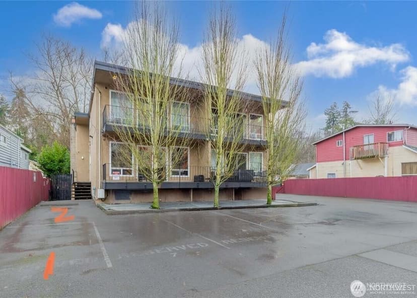 Property photo for 4525 S Henderson Street #103, Seattle photo 15