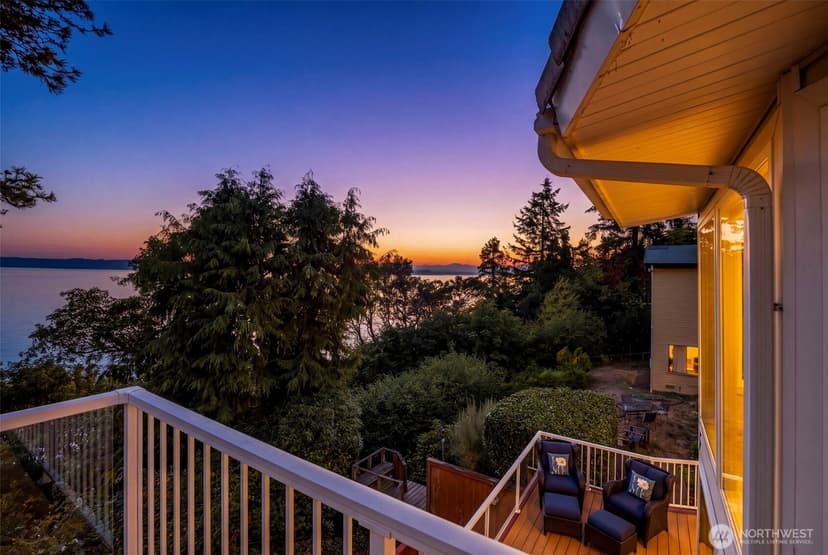 Property photo for 12205 Shorewood Drive SW, Burien photo 22