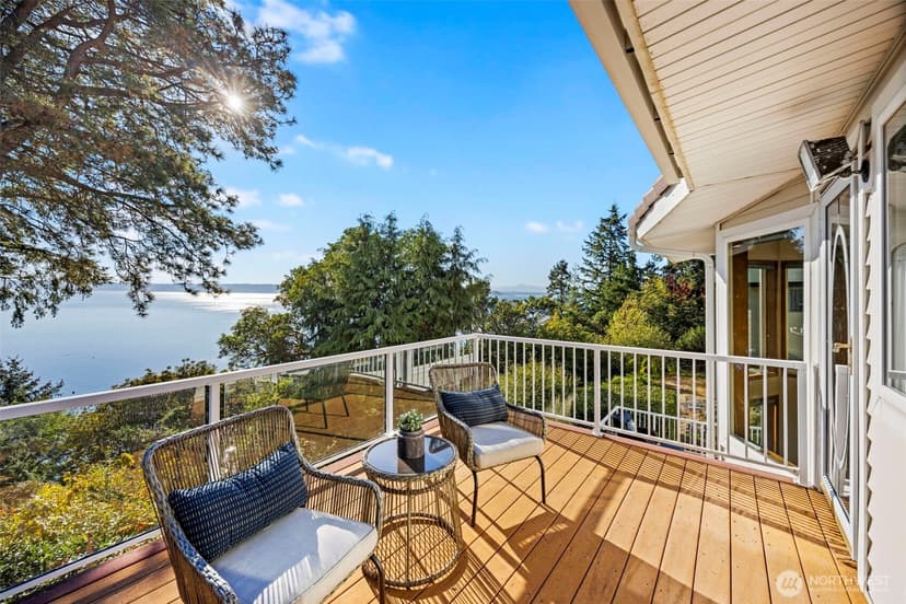 Property photo for 12205 Shorewood Drive SW, Burien photo 21