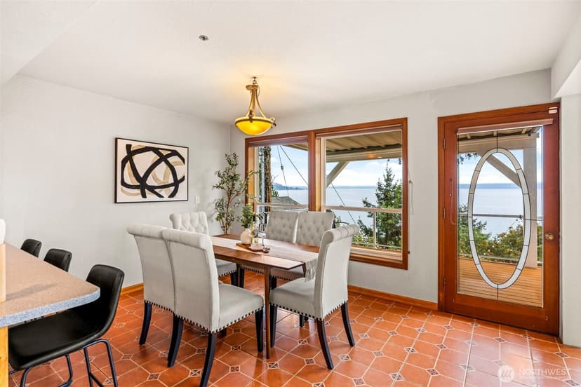 Property photo for 12205 Shorewood Drive SW, Burien photo 13