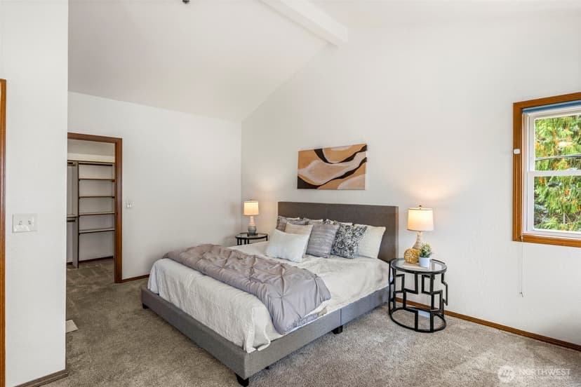 Property photo for 12205 Shorewood Drive SW, Burien photo 30