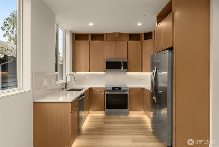 Property photo for 10331 B Ashworth Avenue N, Seattle