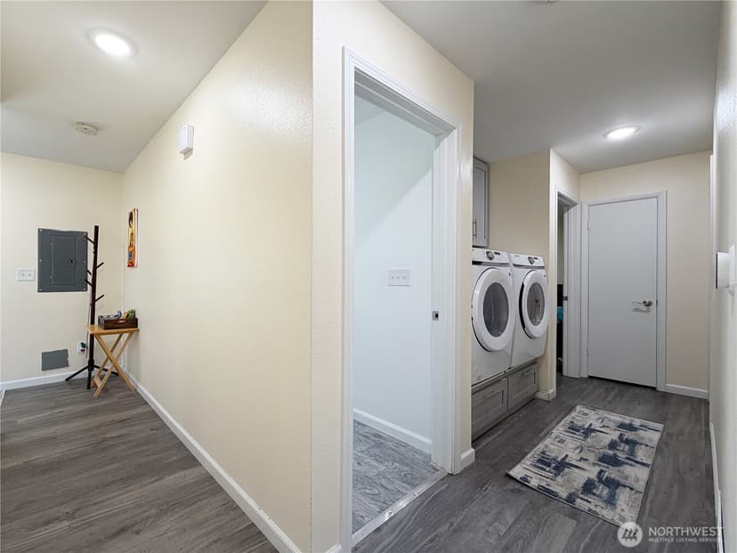 Property photo for 23922 94th Avenue S, Kent photo 18