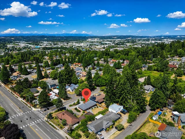 Property photo for 23922 94th Avenue S, Kent photo 5
