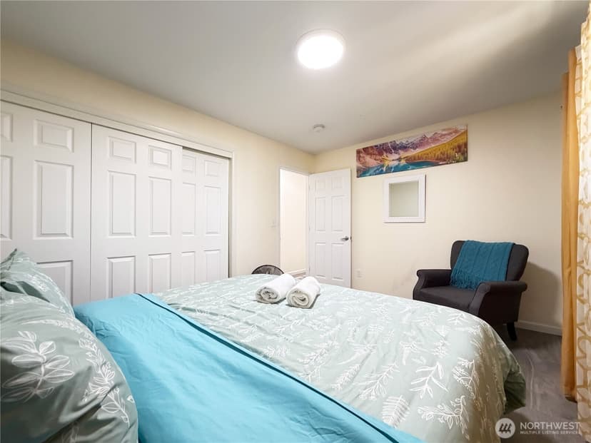 Property photo for 23922 94th Avenue S, Kent photo 25