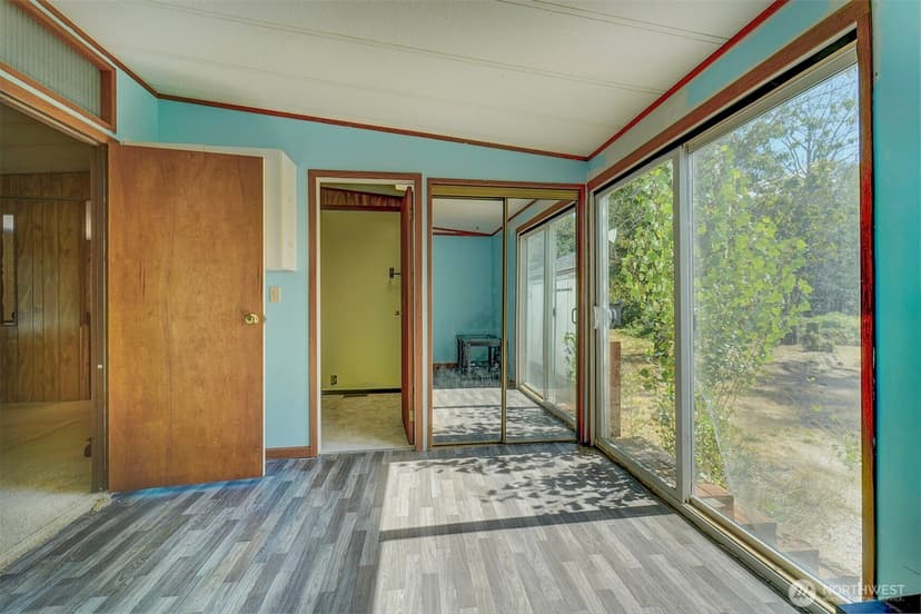 Property photo for 2321 NE Sylvan Way, Bremerton photo 16