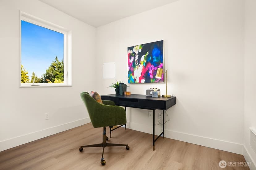 Property photo for 5053 35th Avenue SW, Seattle photo 18