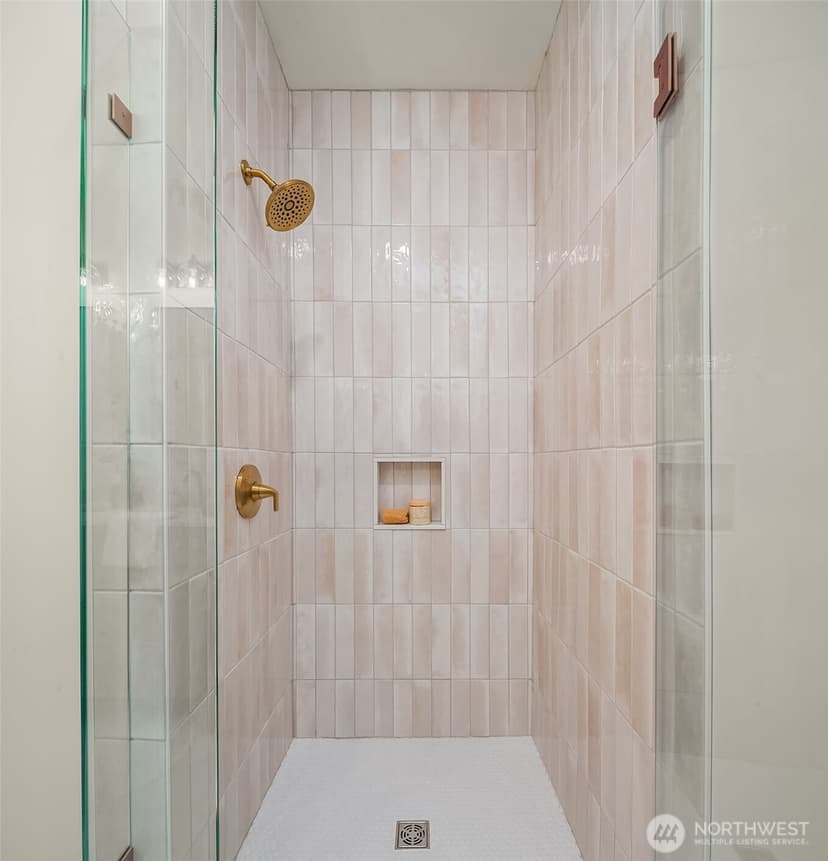 Property photo for 7216 33rd Avenue NW, Seattle photo 17