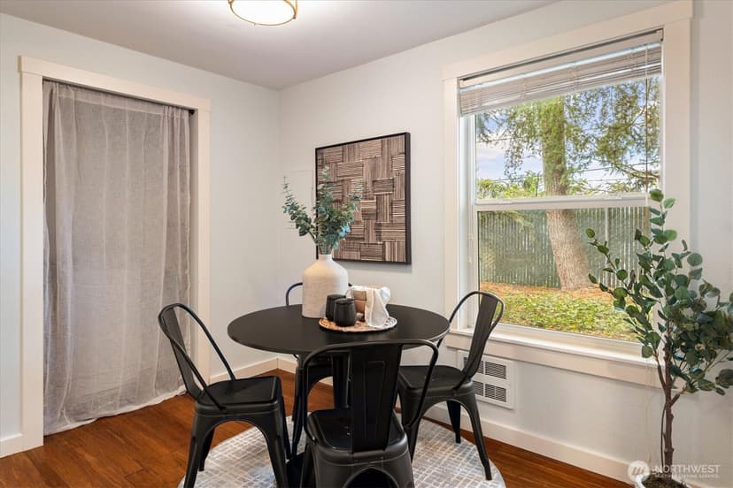 Property photo for 4727 176th Street SW #J3, Lynnwood photo 9
