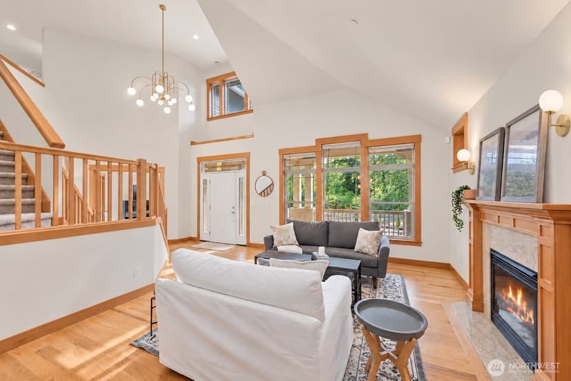 Property photo for 18520 26th Avenue NE, Lake Forest Park photo 15
