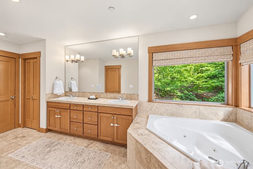 Property photo for 18520 26th Avenue NE, Lake Forest Park photo 26