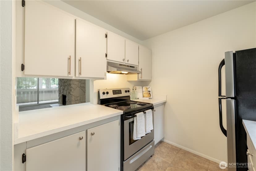Property photo for 4801 180th Street SW #B206, Lynnwood photo 5