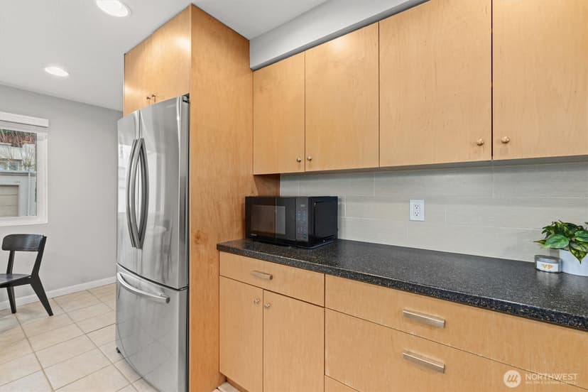 Property photo for 8225 212th Street SW #304, Edmonds photo 5