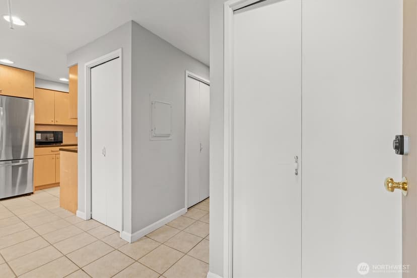 Property photo for 8225 212th Street SW #304, Edmonds photo 2