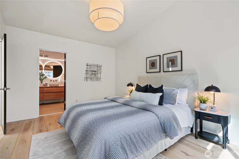 Property photo for 6534 42nd Avenue SW #B, Seattle photo 19