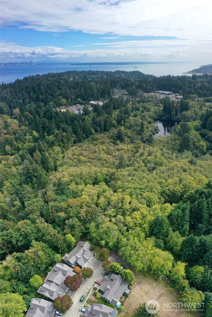 Property photo for 1870 Sakai Village Loop #28, Bainbridge Island photo 37