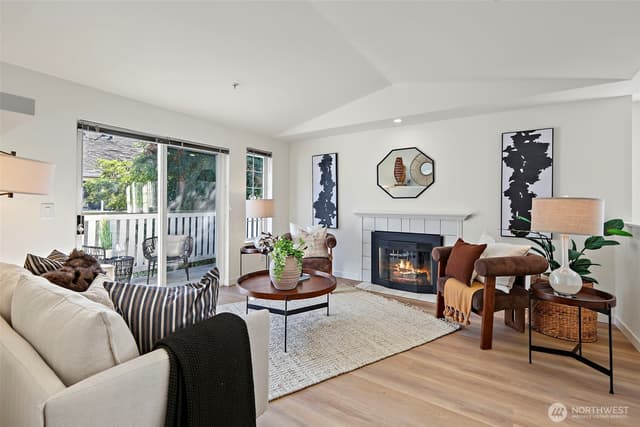 Property photo for 901 Sunset Boulevard NE #B307, Renton photo 2