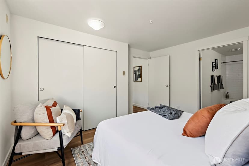 Property photo for 901 Sunset Boulevard NE #B307, Renton photo 14