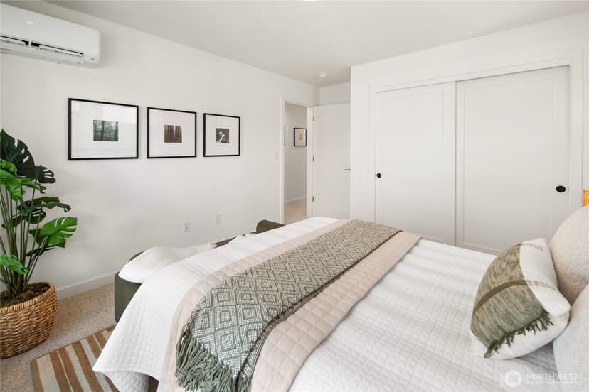Property photo for 2013 A NW 64th Street, Seattle photo 15