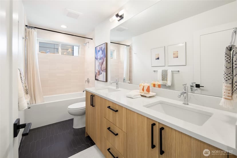 Property photo for 2013 A NW 64th Street, Seattle photo 18