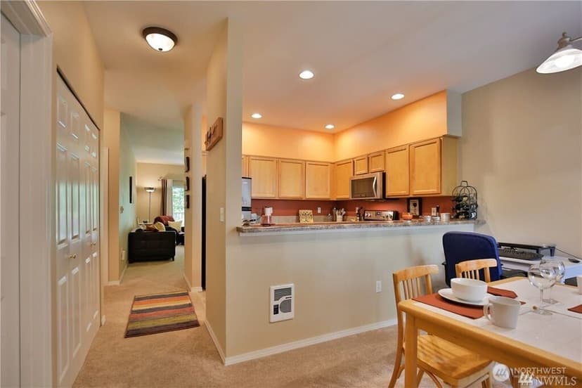 Property photo for 1800 NE 40th Street #E201, Renton photo 2