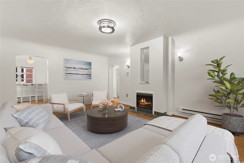Property photo for 2717 Franklin Avenue E #102, Seattle photo 6