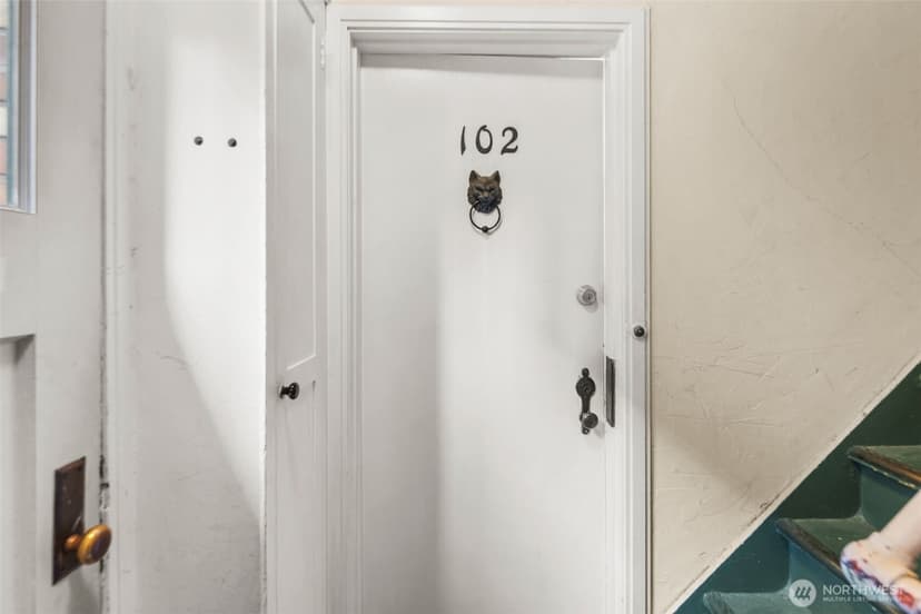 Property photo for 2717 Franklin Avenue E #102, Seattle photo 21