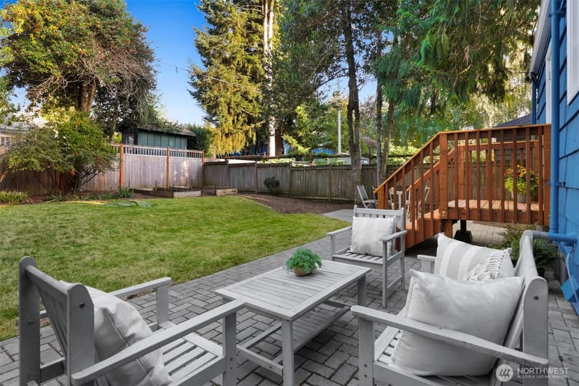 Property photo for 8044 38th Avenue NE, Seattle photo 30