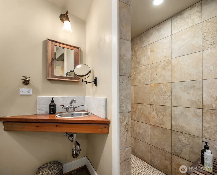 Property photo for 24332 Miller Road, Stanwood photo 18