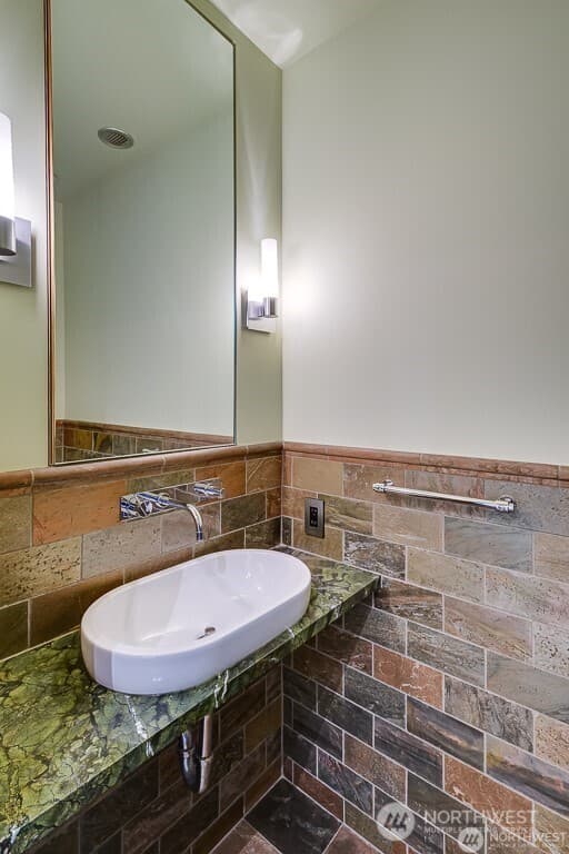 Property photo for 97 S Jackson Street #508, Seattle photo 19