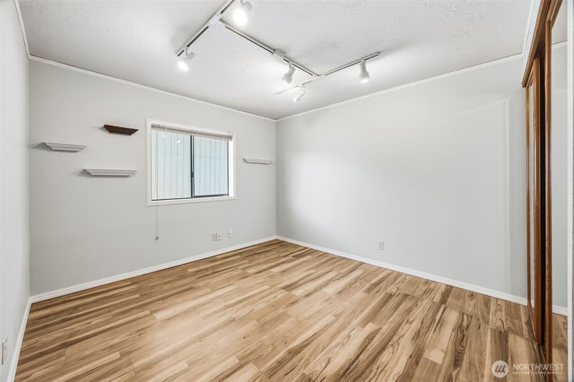 Property photo for 14317 Greenbelt Drive E, Bonney Lake photo 22