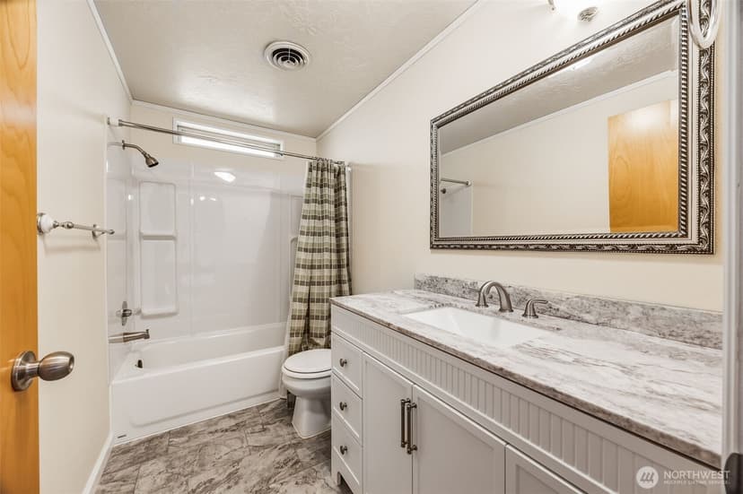 Property photo for 14317 Greenbelt Drive E, Bonney Lake photo 21
